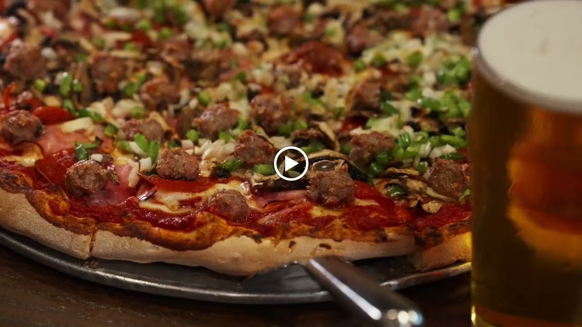 Vitale's Pizza Of Zeeland-2